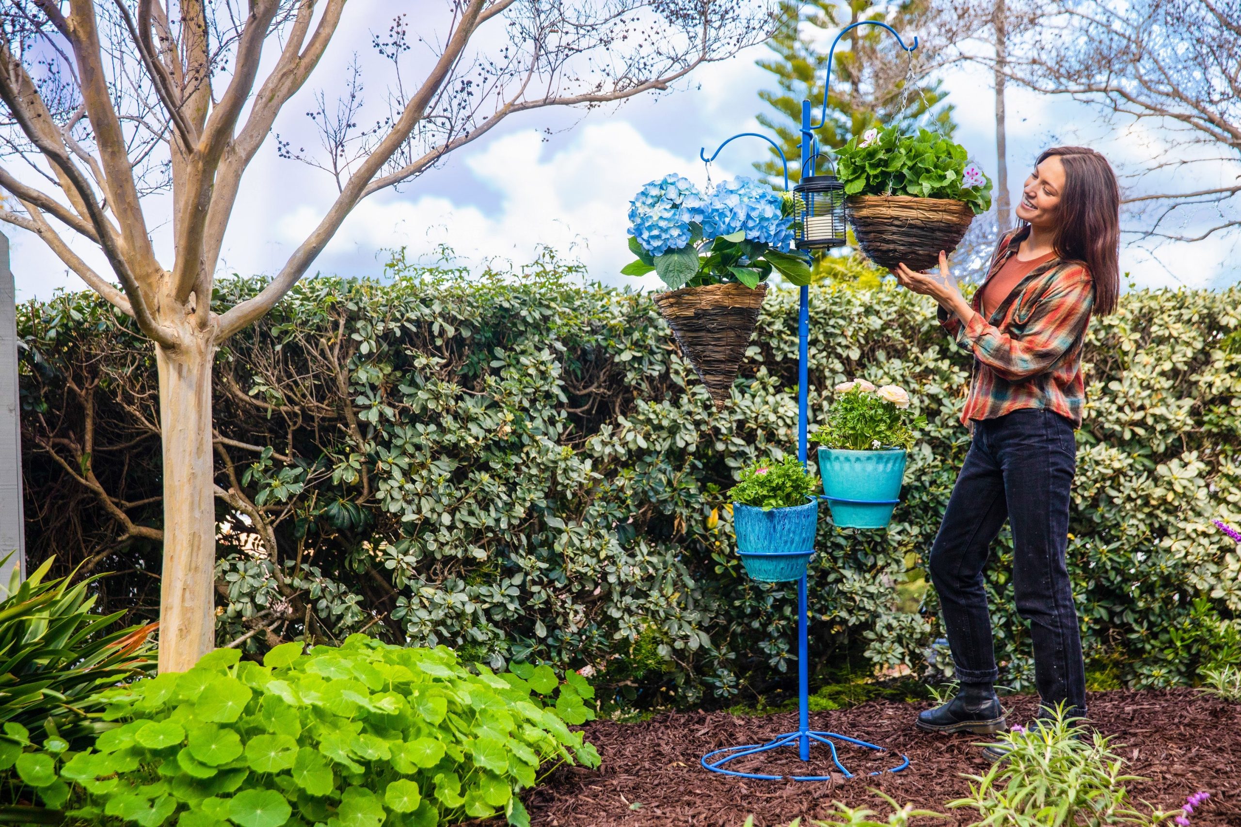 Yard_Tree_YT-5_lifestyle_1a.jpg